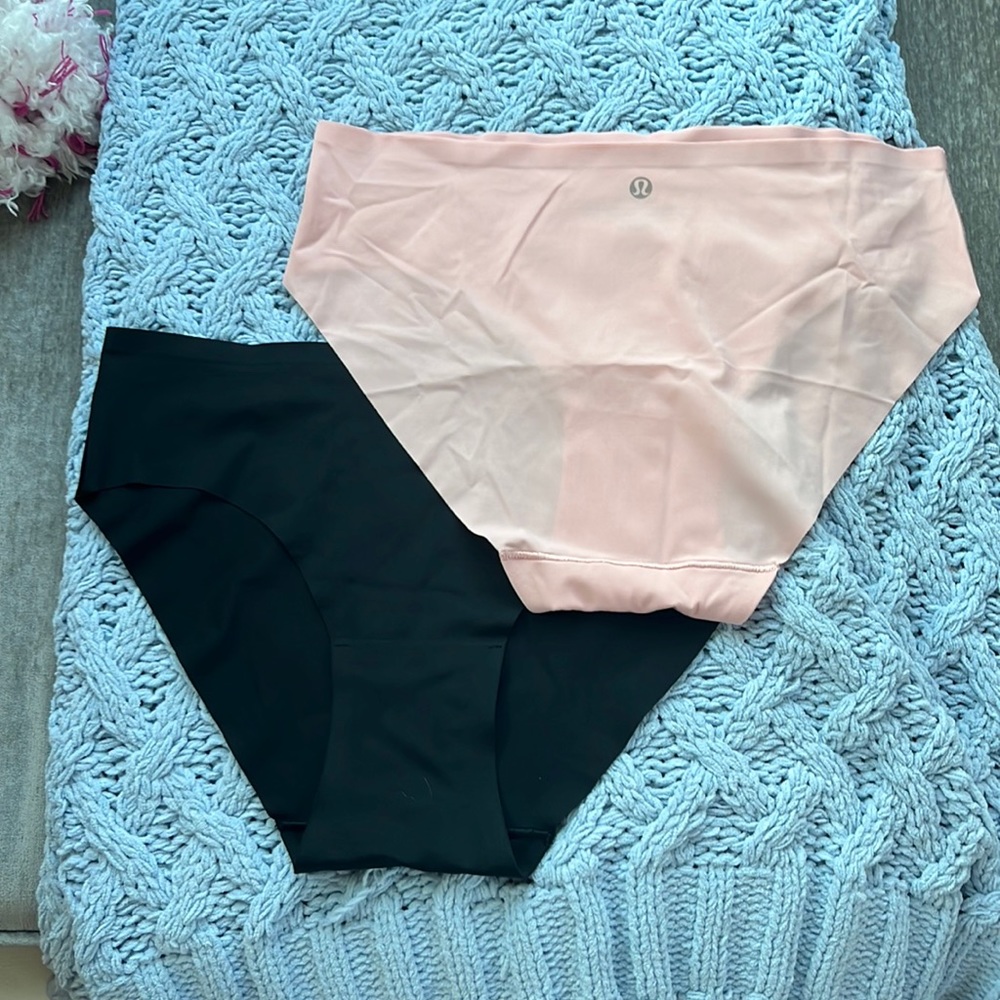 Lululemon Invisawear midrise bikini underwear 2 pack size S/P